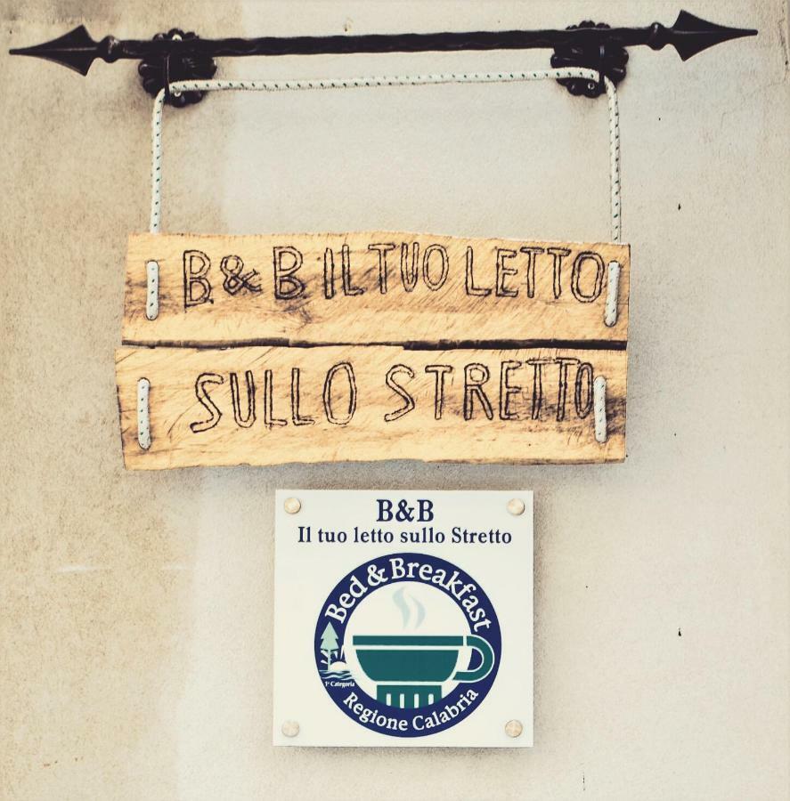 Il Tuo Letto Sullo Stretto Bed & Breakfast Reggio di Calabria Bagian luar foto
